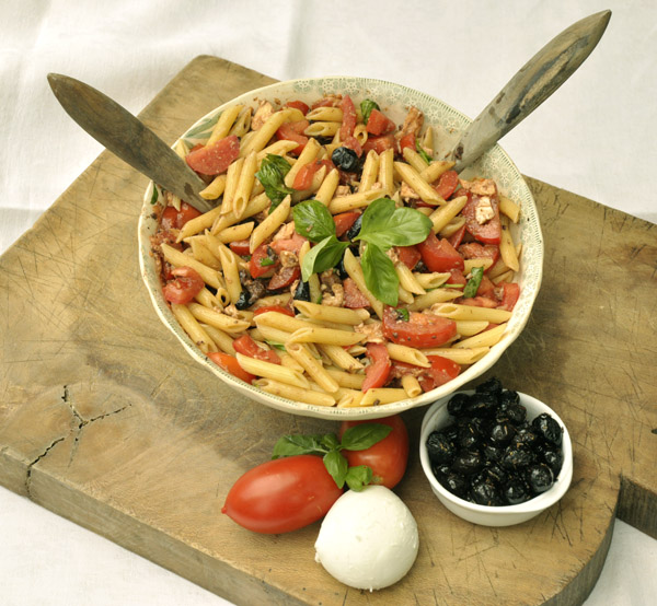 Salade de pâtes à la checca