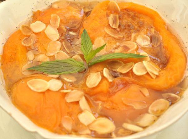 Compote d’abricots aux amandes