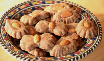 Les Rfiss, gâteaux de dattes et de semoule de blé