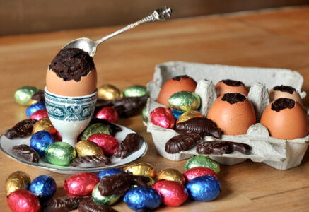 Oeufs en chocolat praliné