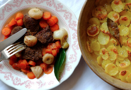 Boeuf mijoté aux petits légumes.