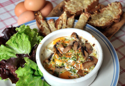 Oeufs cocotte aux légumes.