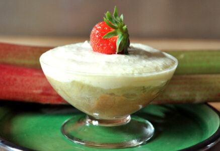 Tiramisu à la rhubarbe