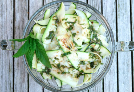 Salade de courgettes crues