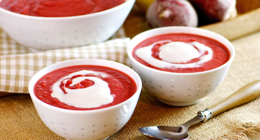 Soupe de betterave et pomme