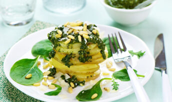 Salade de pommes de terre, sauce verte