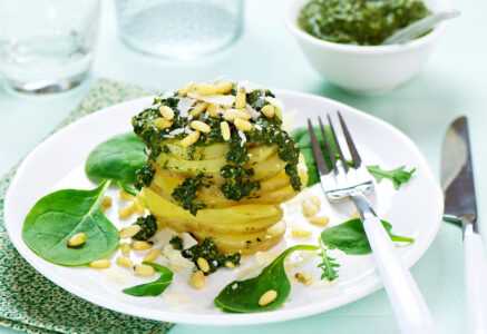 Salade de pommes de terre, sauce verte