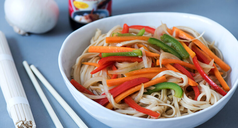 Udon sautées aux légumes