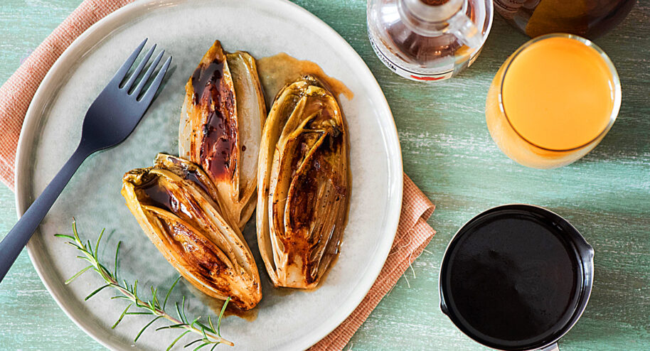 Endives braisées au sirop d'érable et jus d'orange
