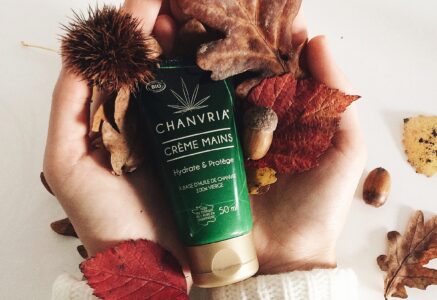 Chanvria, une crème bio au chanvre : elle hydrate mains et pieds