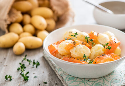 Salade de rattes et truite fumée