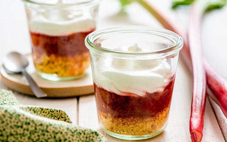 Compote de rhubarbe meringuée - DR Mon Quotidien Autrement - E. Montuclard