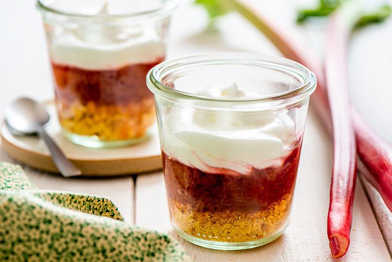 Compote de rhubarbe meringuée - DR Mon Quotidien Autrement - E. Montuclard