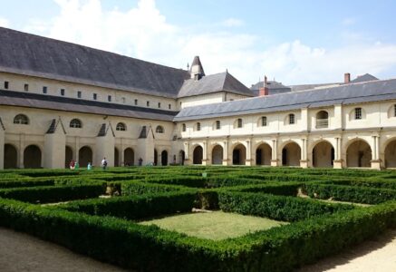 Un weekend luxueux, calme, culturel et créatif, à Fontevraud, la plus grande abbaye d’Europe