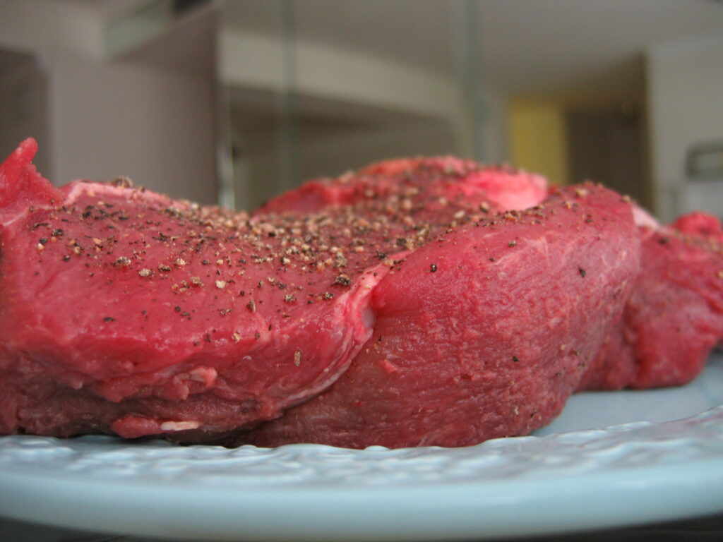 Un Français mange 24,2 kg de viande de boeuf par an en moyenne. © Jason Riedy