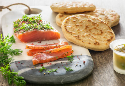 Gravlax de saumon et petits pains polaires