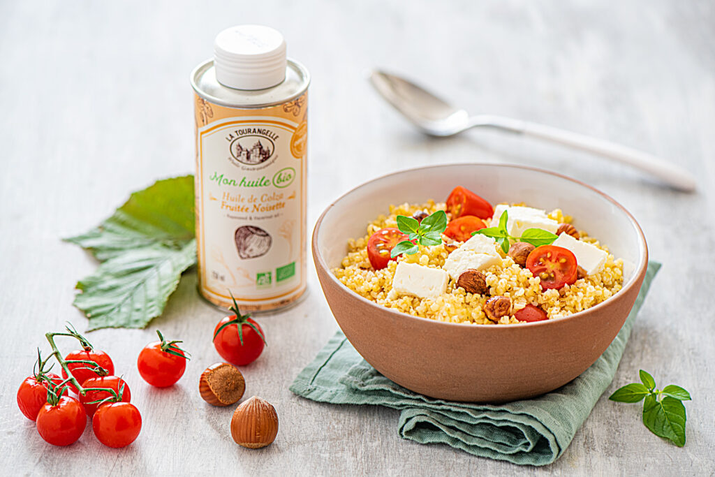 Salade de Boulghour, féta, tomate, noisette et huile fruitée noisette bio - DR Mon Quotidien Autrement - E. Montuclard