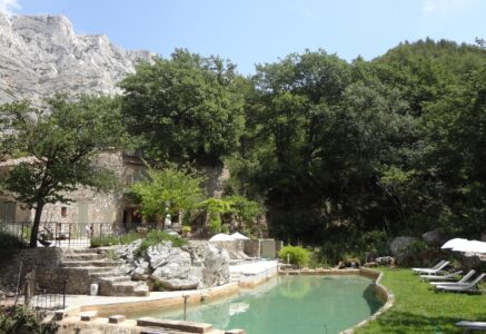 Le Moulin en Provence, au pied de la Sainte-Victoire