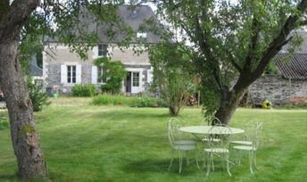 Chambres d'hôte et vannerie Saules et Cie à Corné - Anjou