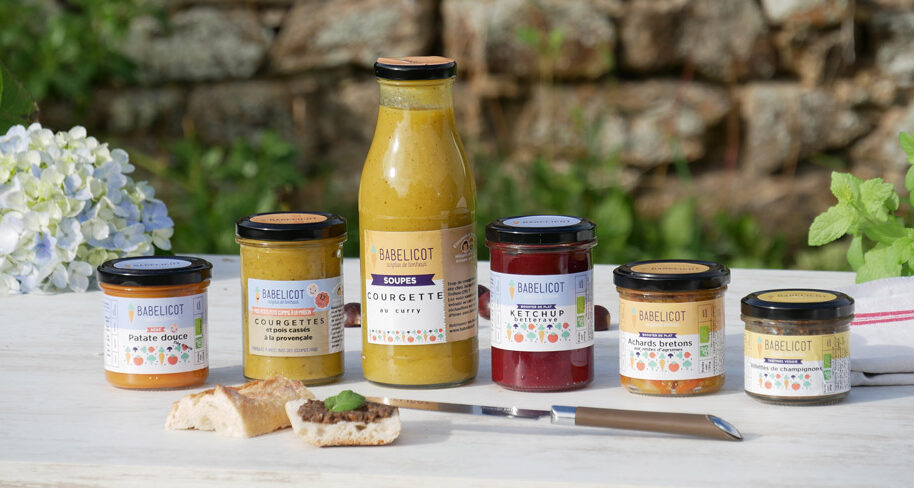 Babelicot produit des bocaux à des légumes bio invendus de petits maraîchers.