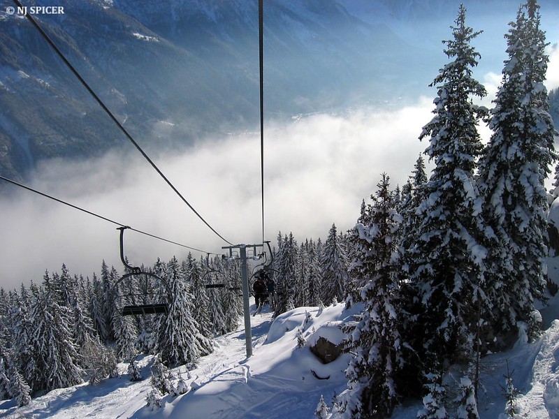 Les labels Flocon Vert et Green Globe distinguent les stations de ski qui agissent en faveur de la protection de l'environnement. © neiljs