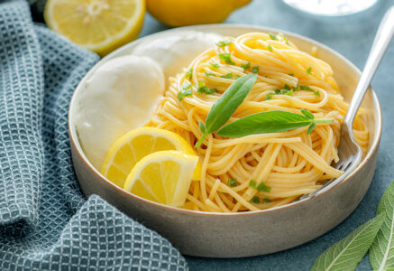 Spaghetti au beurre de sauge et au citron