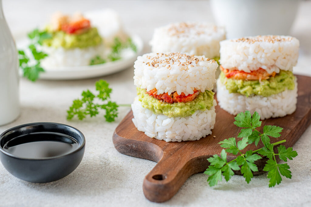 Mini sandwichs de riz au crabe et à l'avocat - DR Mon Quotidien Autrement - E. Montuclard