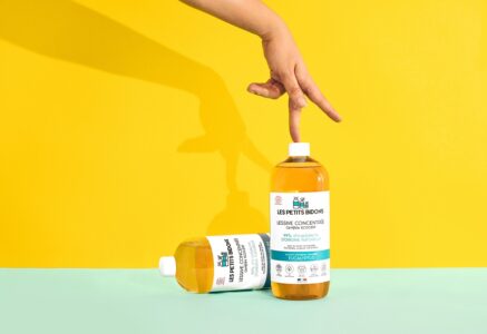Les Petits Bidons, de la lessive biodégradable, fabriquée en France.