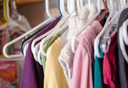 Acheter ses vêtements d’occasion sur Internet : une fausse bonne idée ?