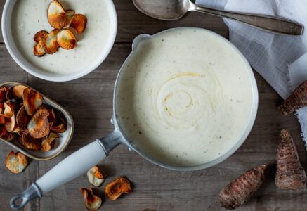 Un velouté de topinambours qui préserve le goût du topinambour