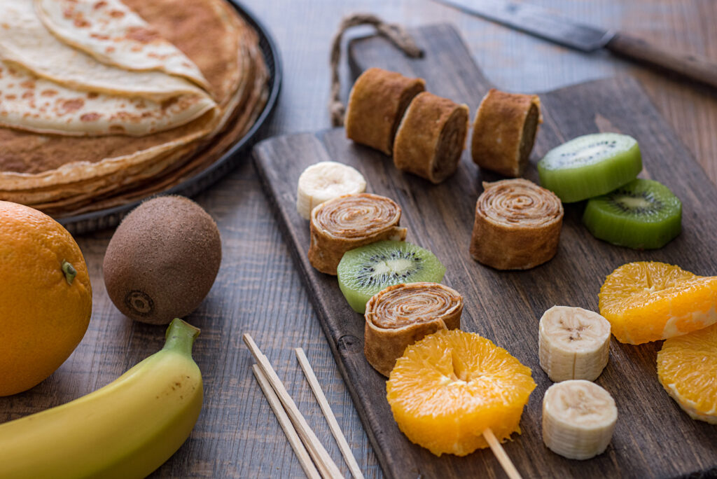 Brochettes de crêpes aux fruits de saison - DR Mon Quotidien Autrement © E. Montuclard