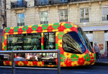 Gratuité des transports en commun à Aubagne, Montpellier, Nantes…