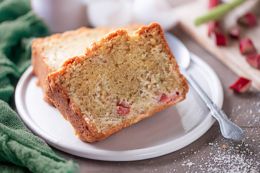 Cake à la rhubarbe - DD Mon Quotidien Autrement - ©E. Montuclard