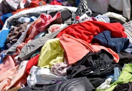 Cent milliards de vêtements vendus dans le monde par an