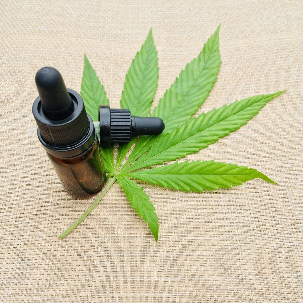 Les cannabis pourra être prescrit sous forme d'huile.