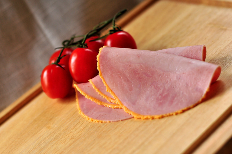Les charcuteries, même bio, contiennent souvent des additifs, notamment des nitrites, qui peuvent avoir des effets néfastes sur la santé.