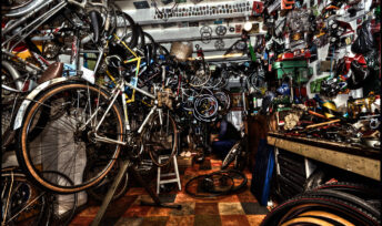 Atelier vélo | Crédits : Grégory Tonon