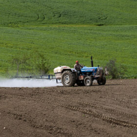 Application de pesticides