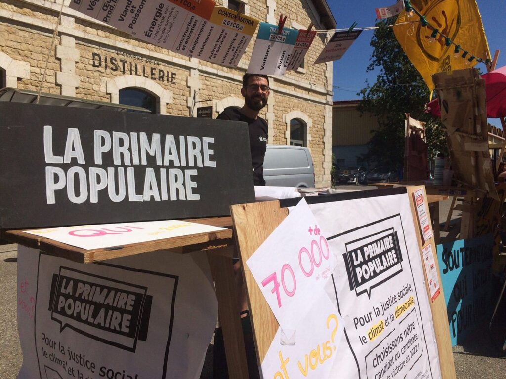Les bénévoles girondins font la promotion de la plateforme. Facebook de la Primaire populaire