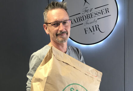 Thierry Gras, le coiffeur qui veut dépolluer les océans avec les cheveux