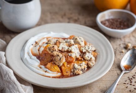 Salade d’oranges aux 5 épices et crumble aux graines de lin