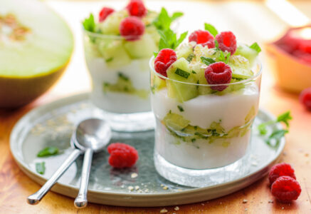 Dessert au yaourt végétal et aux fruits