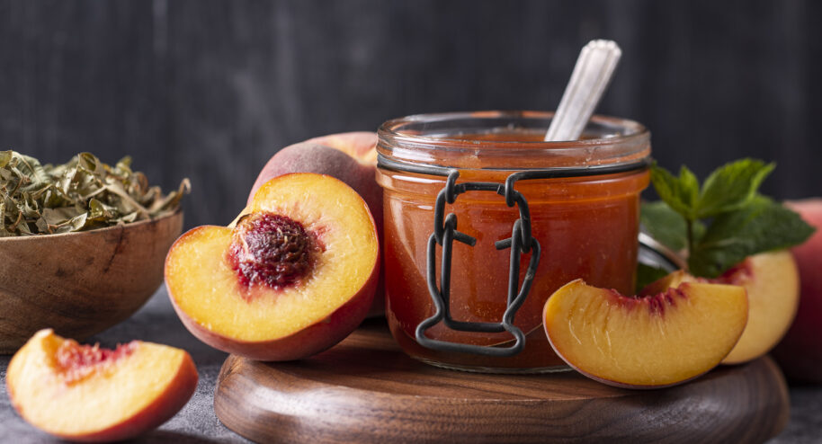 Confiture de pêche à la verveine et à la menthe - Mon Quotidien Autrement - ©E. Montuclard