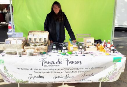 Nathalie, productrice de CBD bio dans la Drôme