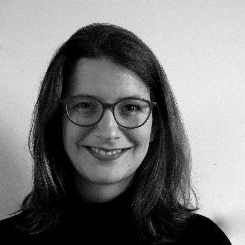 Géraldine Vuillier, cofondatrice de la Fresque de la biodiversité, avec son frère Geoffrey-Édouard © DR