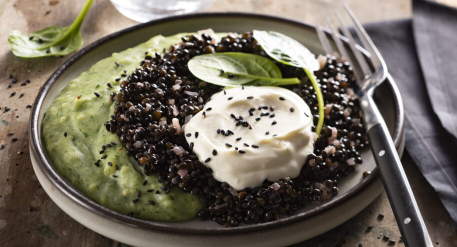 Purée d'épinards et lentilles béluga - Mon Quotidien Autrement - ©E. Montuclard