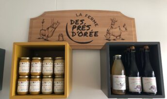 La ferme des Prés d'Orée a investi dans son propre magasin de vente en circuits courts © MDoiezie