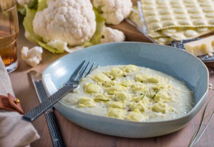 Ravioles au Comté et crème au chou-fleur et à l’ail
