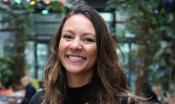 Anaïs Bambili, fondatrice de la marque de cosmétiques Vibre Paris © Vibre Paris