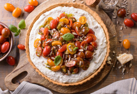 Tarte à la brousse et aux tomates cerises